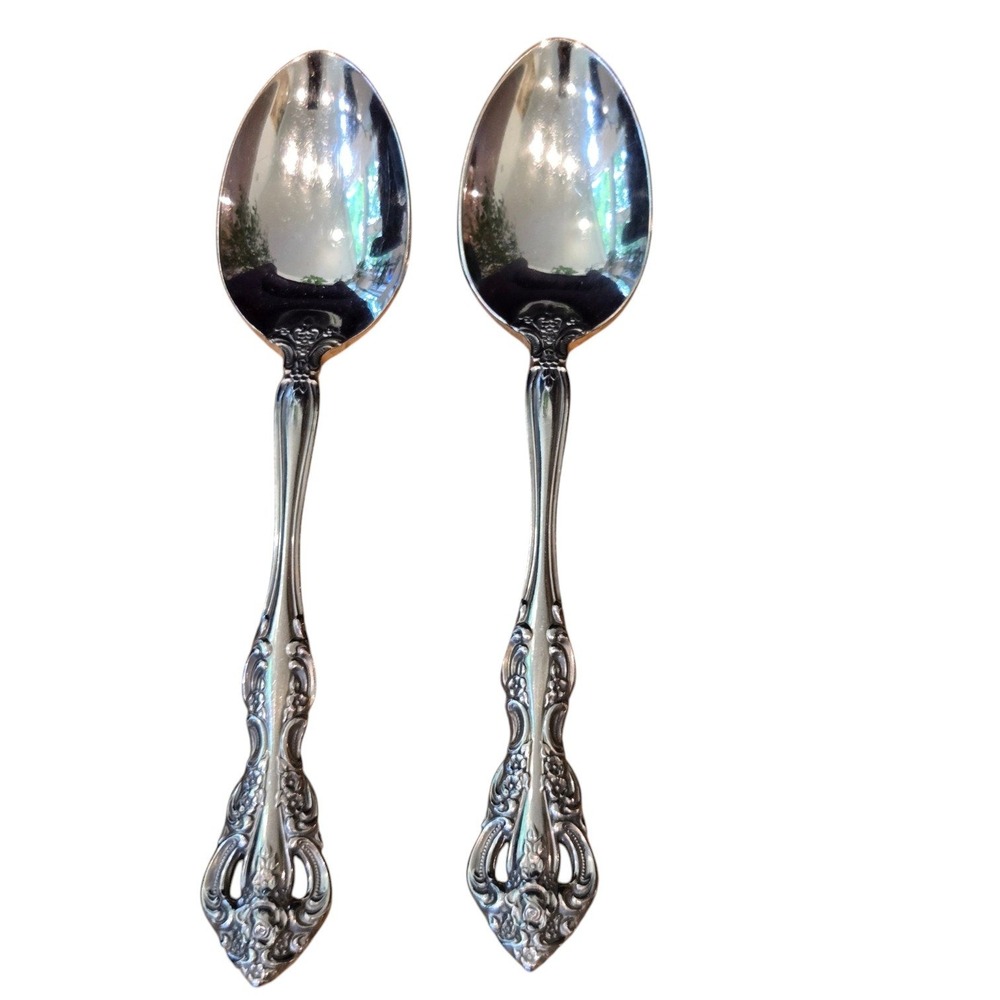 Set of 2‎ Oneida Michelangelo Teaspoons Stainless Floral 6" Holiday traditional